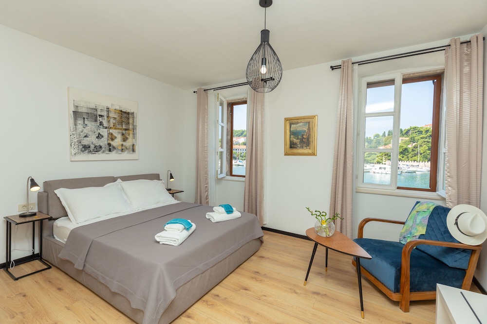 Standard Room, 1 Double Bed, Sea View