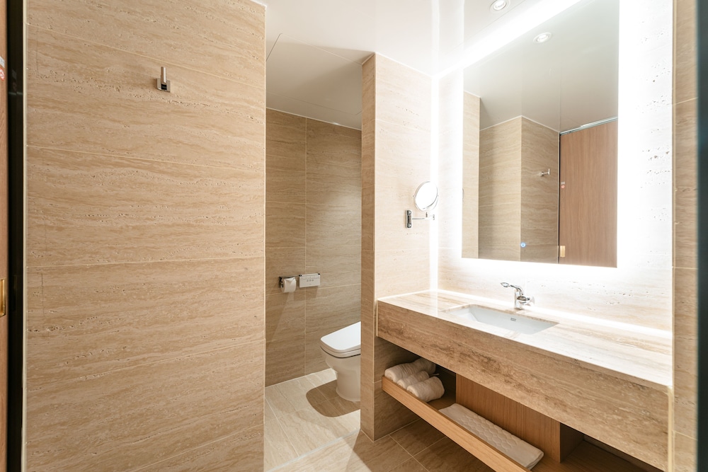 Standard Double Room - Photo 5