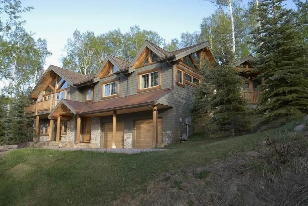 House, 5 Bedrooms, Patio, Mountain View (Tall Timbers Lodge) photo 3