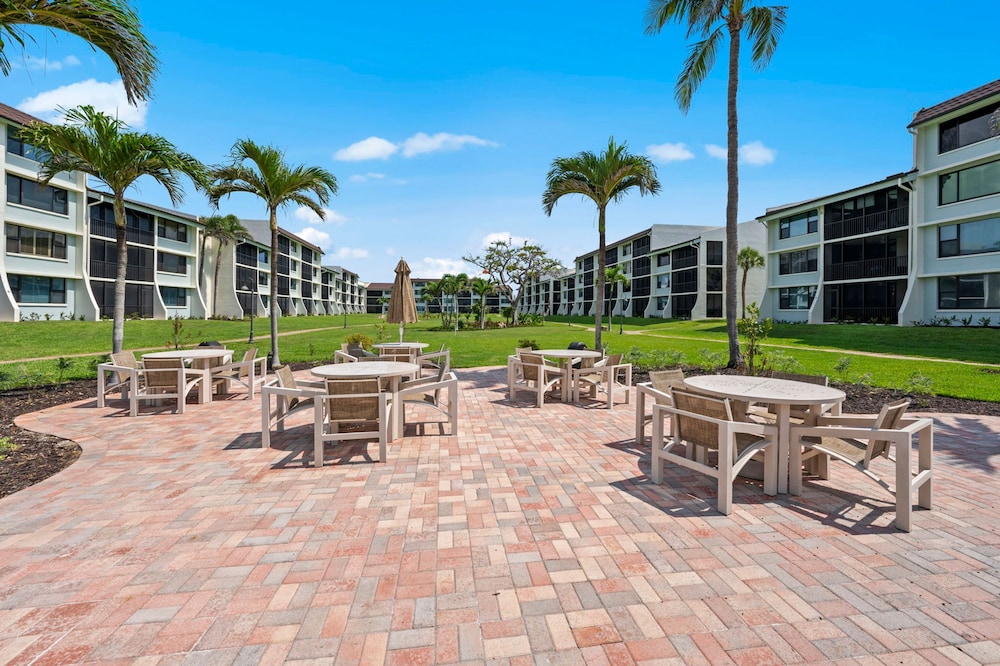 Loggerhead Cay 302 w Bikes Pool on Beach, Billede 17