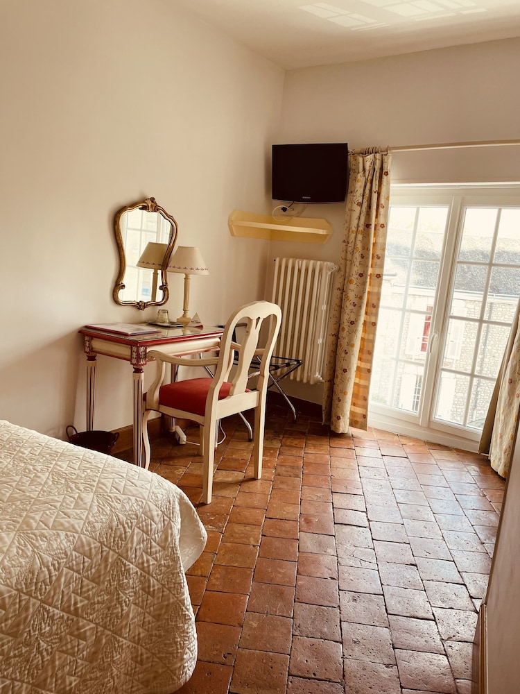 Double Room - Photo 3