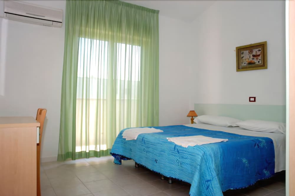 Apartment, 1 Bedroom, Balcony photo 2