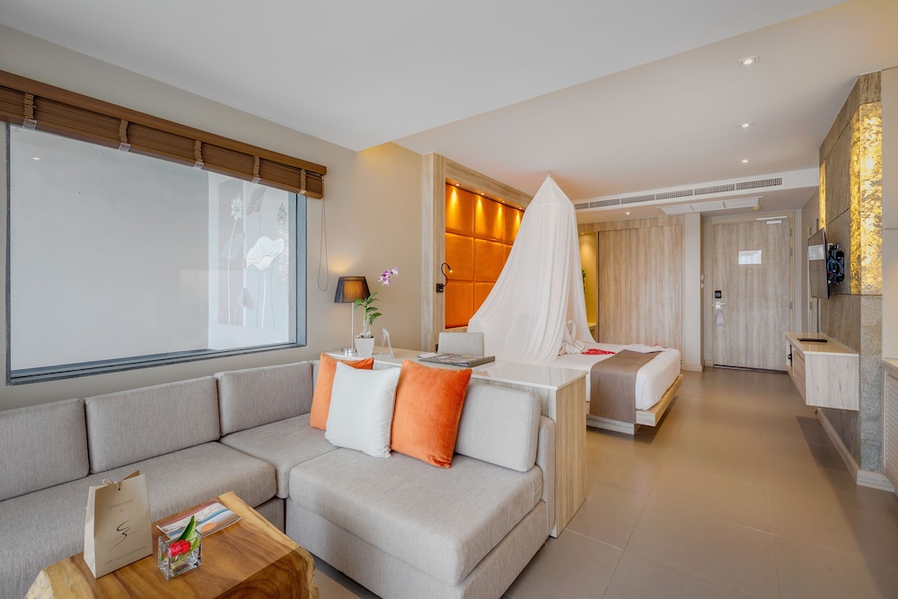 Sea View Honeymoon Suites - Photo 4