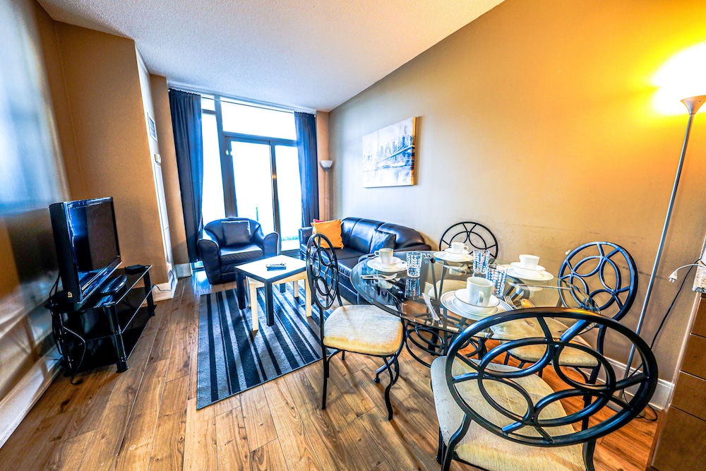 Lake View Luxury Condo by Elite Suites, Billede 3