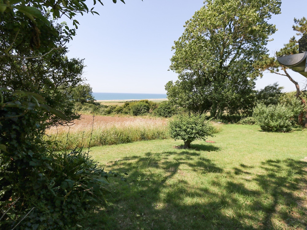 Cottage photo 1