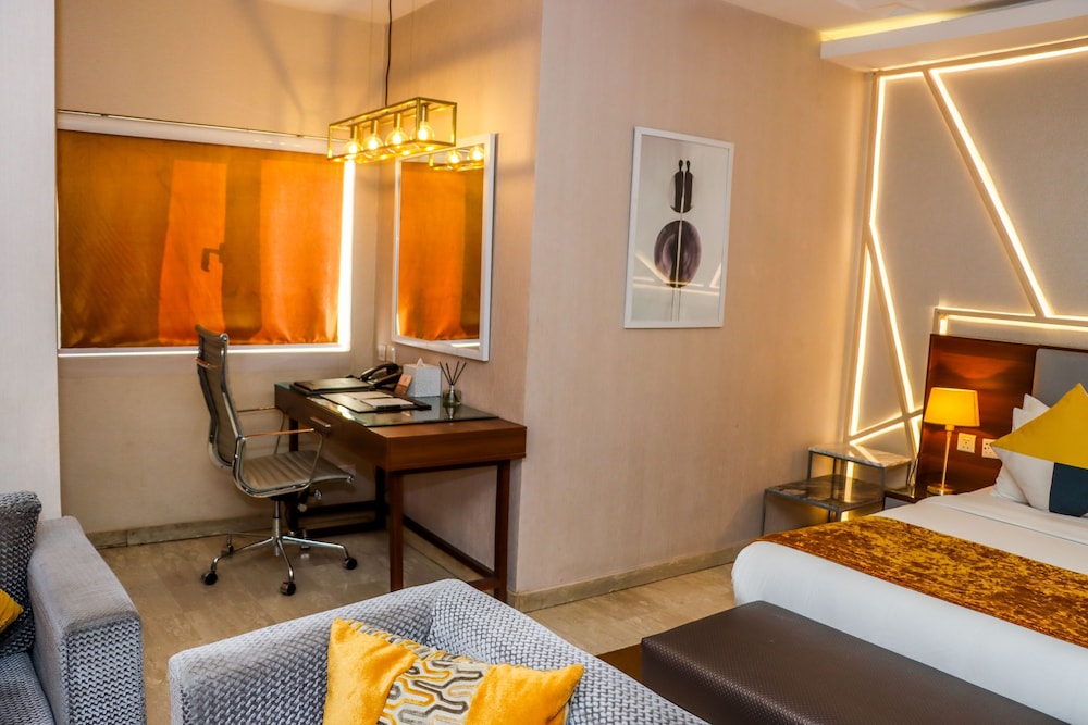 Executive Room photo 3