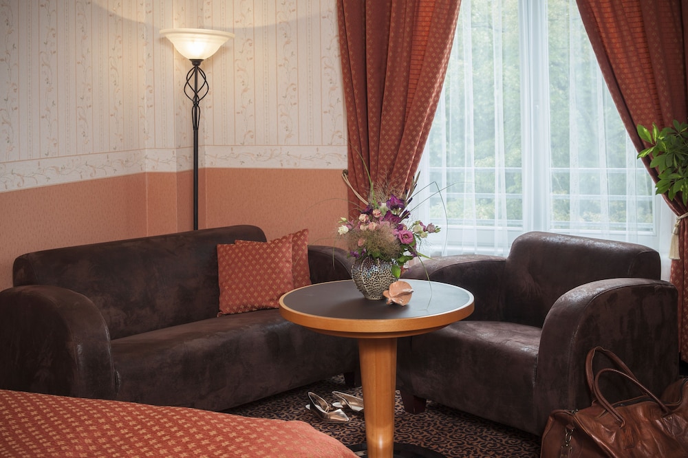 Privilege Double Room (incl. 3.50Euro per room/night Energy Fee) photo 2