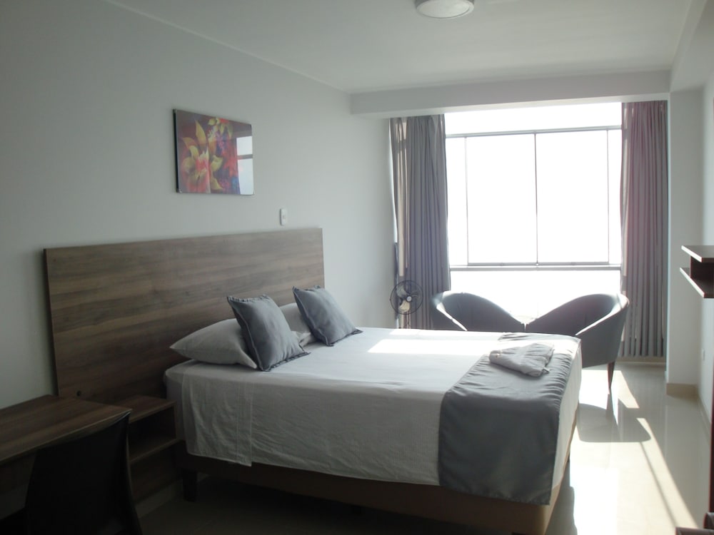 Panoramic Room, 1 Queen Bed photo 2
