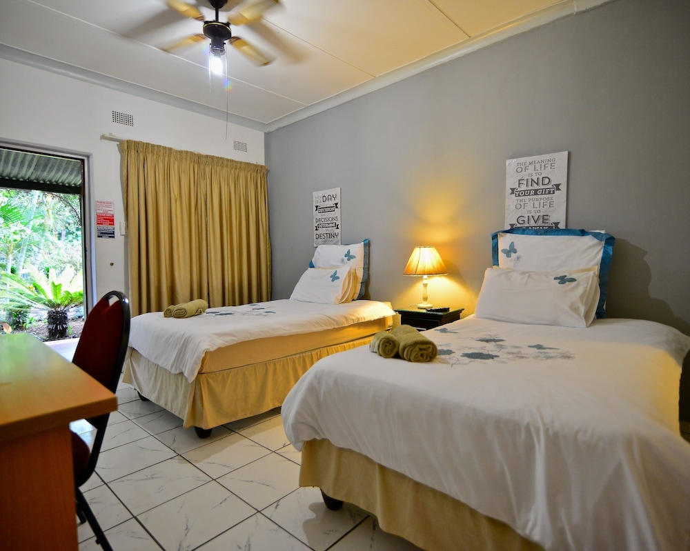 Standard Twin Room, 1 Bedroom photo 3