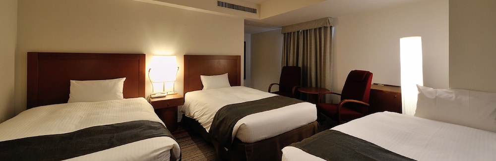 Deluxe Triple Room, Non Smoking photo 1