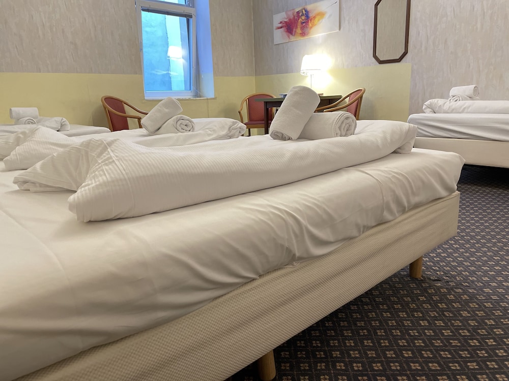Basic Quadruple Room