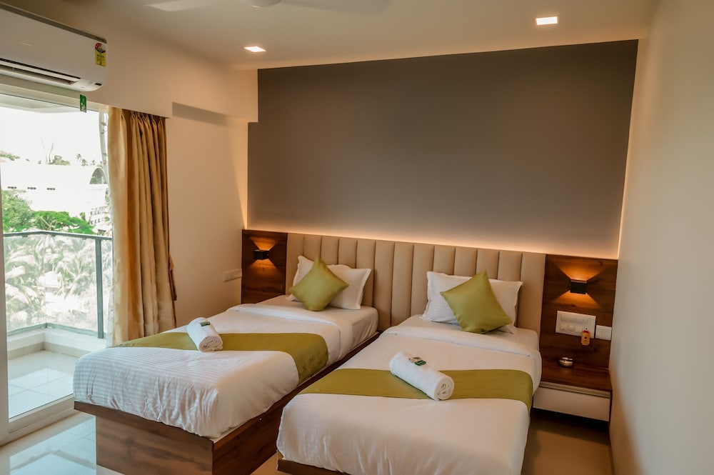 Premium Room - Photo 5