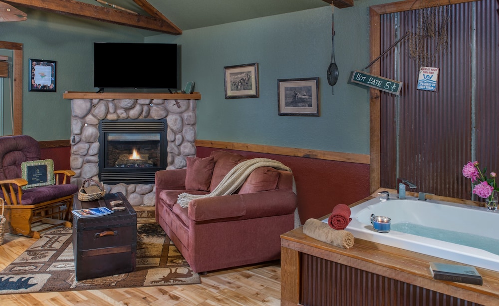 Deluxe Cabin