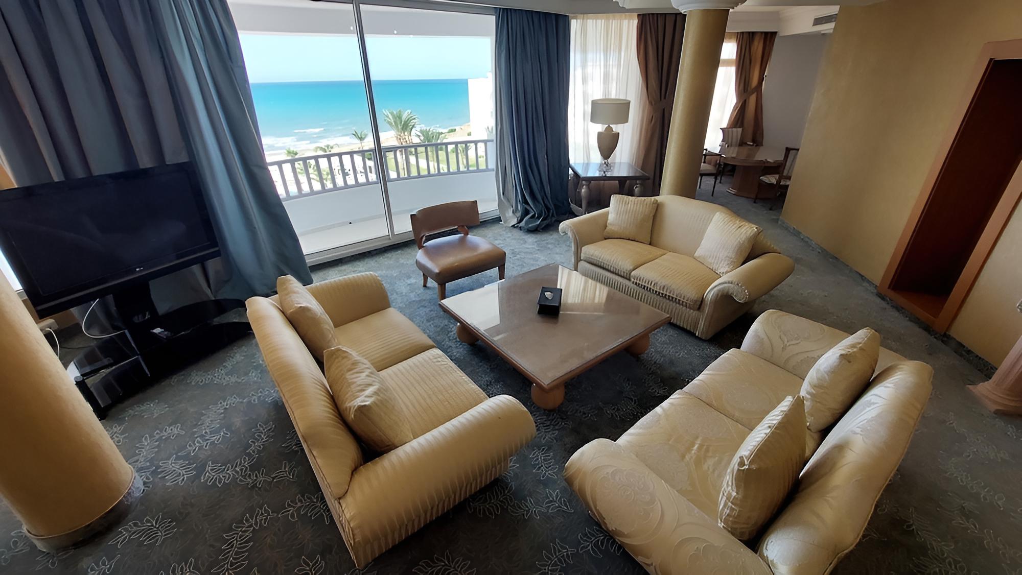 Presidential Suite photo 3