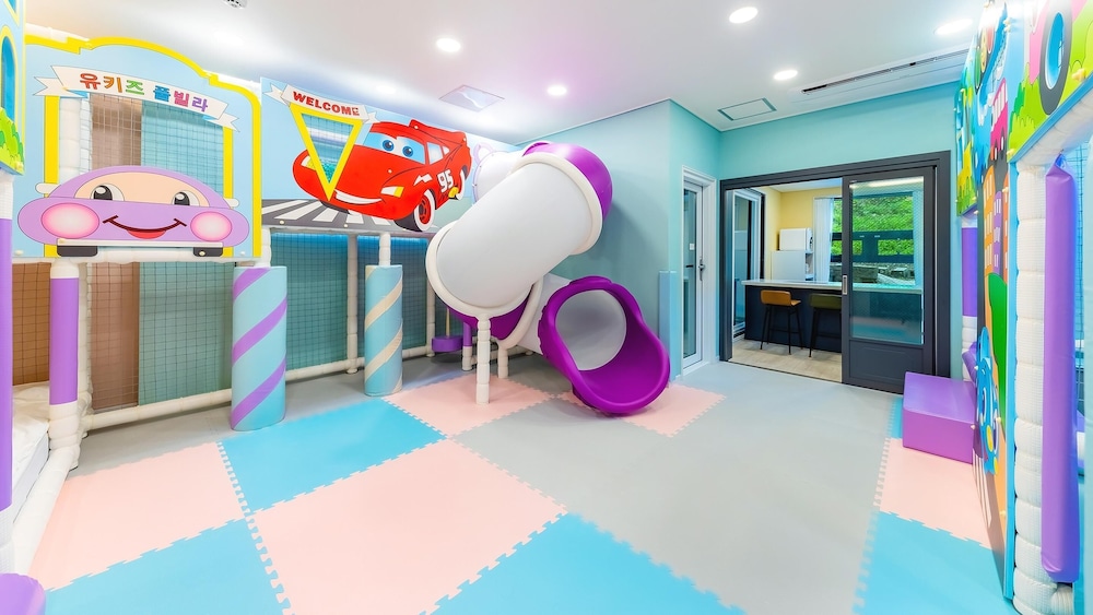 Basic Room, 1 Bedroom (201) - Photo 29