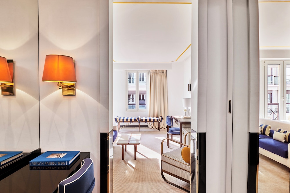 Junior Suite, Partial Sea View - Photo 3