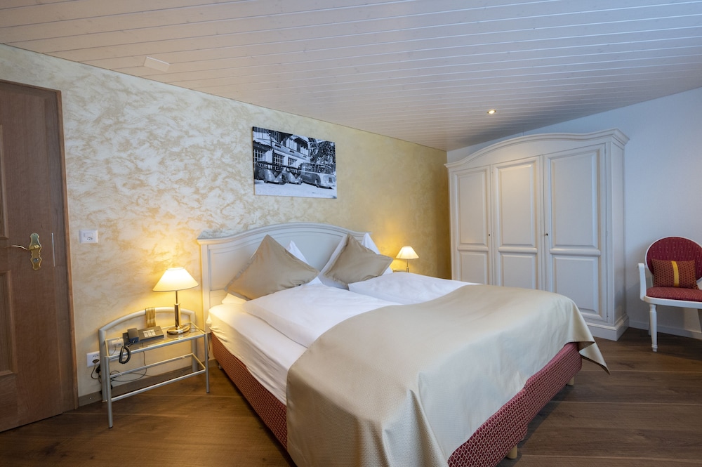 Standard Double Room photo 2
