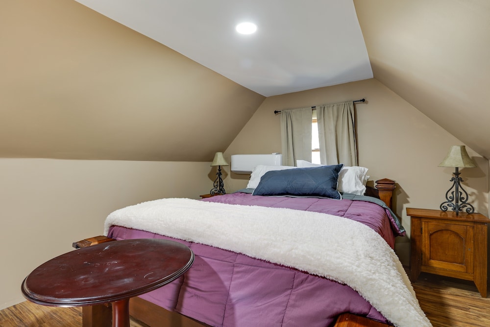 House (1 Bedroom) photo 1