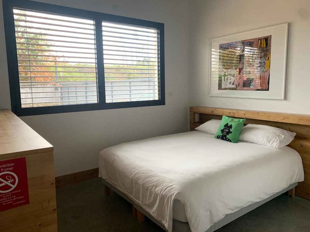 Room 4, Double