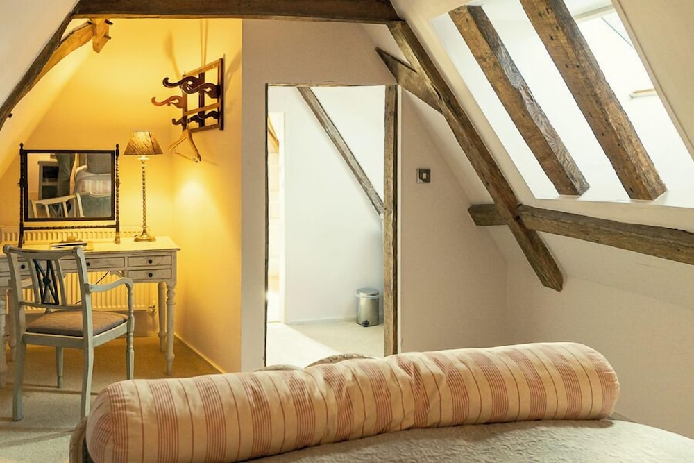 Family Triple Room, 2 Bedrooms photo 3