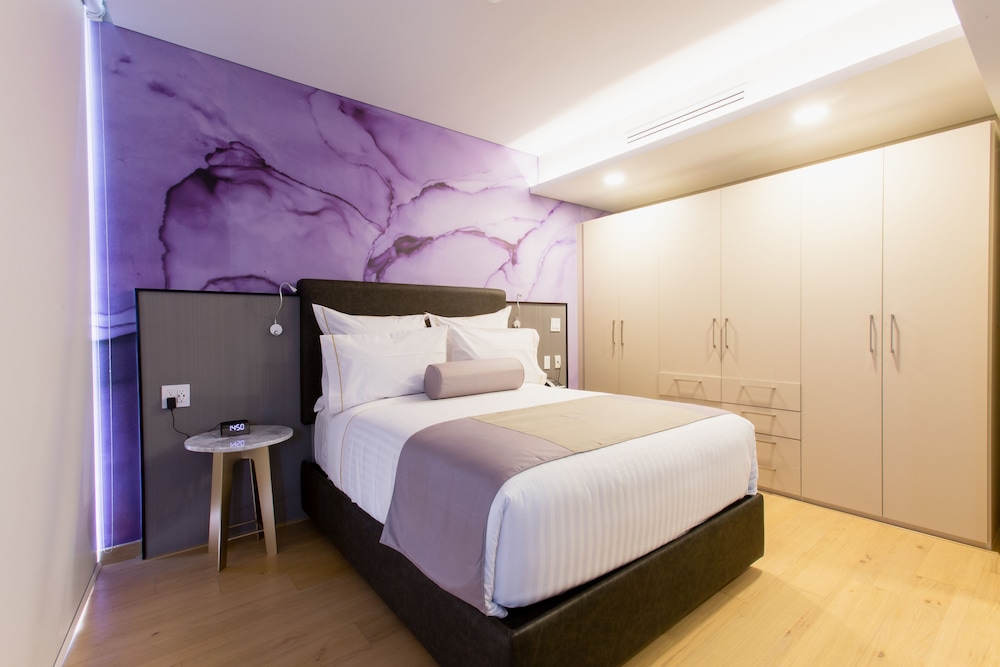 Junior Room, 1 Queen Bed, Kitchenette, City View photo 2