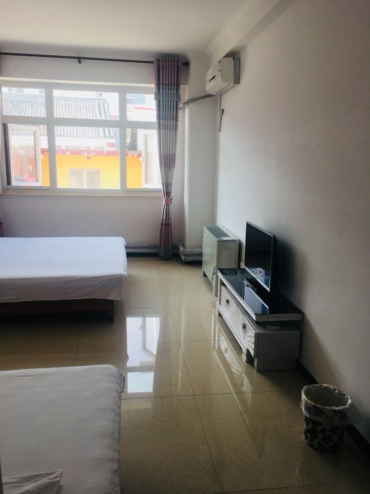 Standard Triple Room photo 2