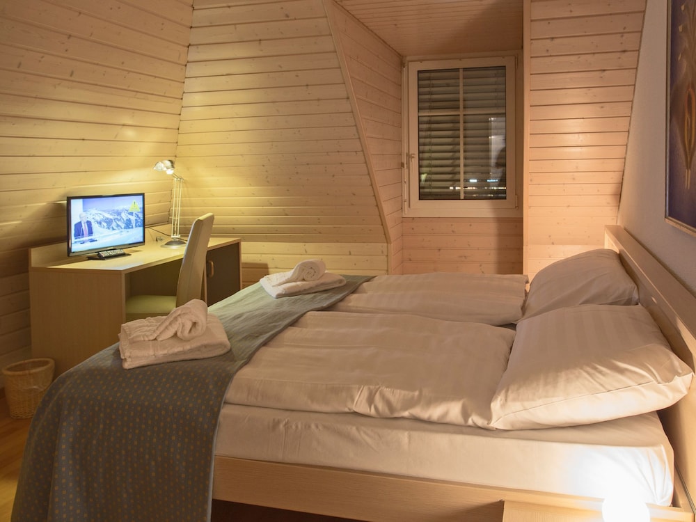 Deluxe Double Room photo 3