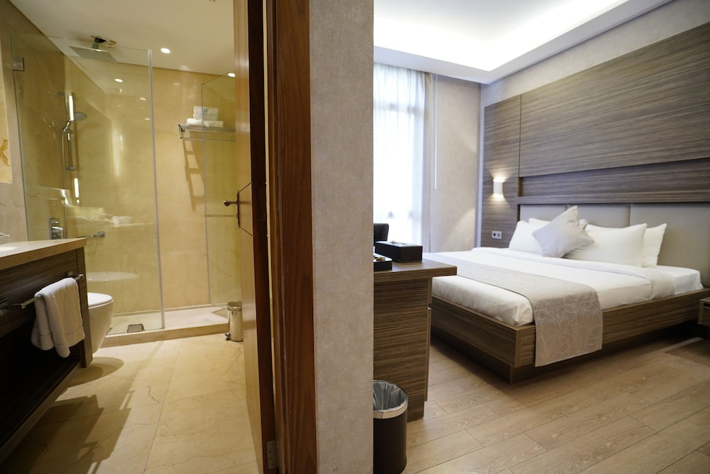 Standard Room photo 3