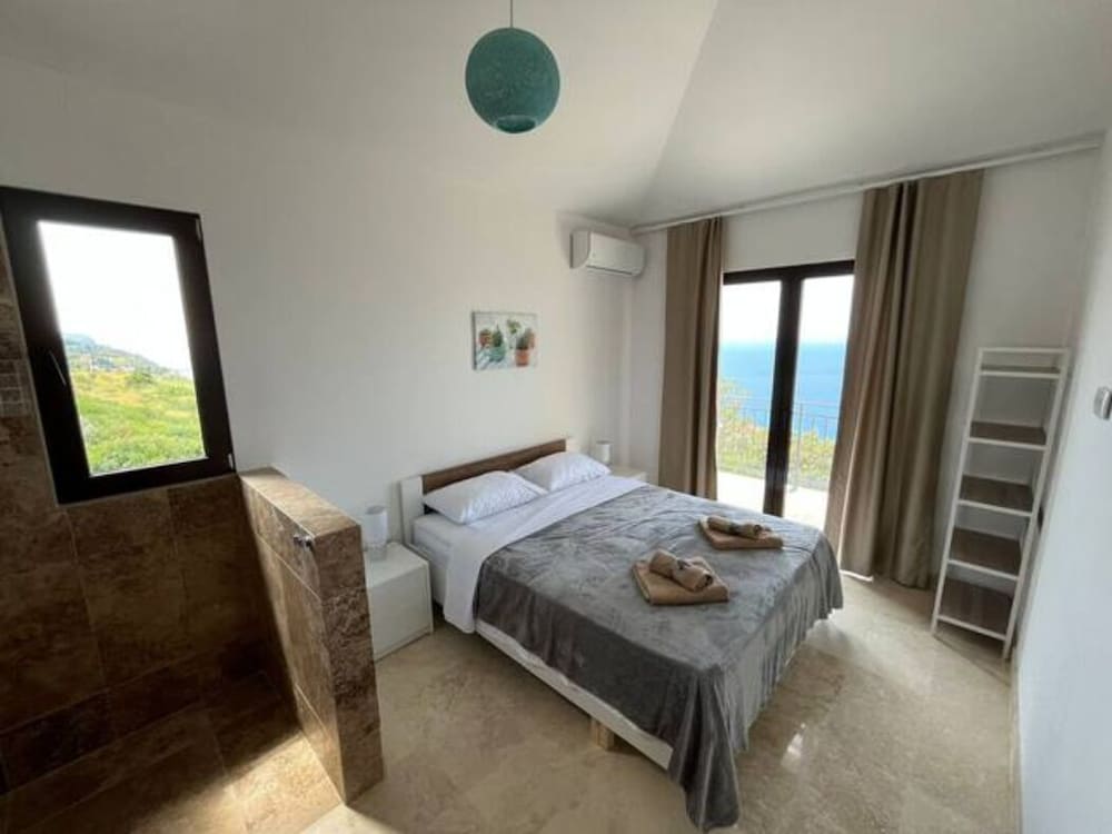 Panoramic Villa
