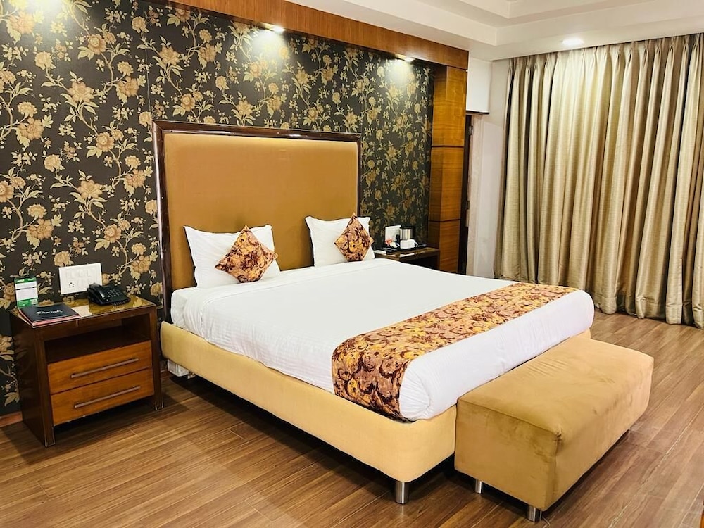 Premium Single Room photo 2