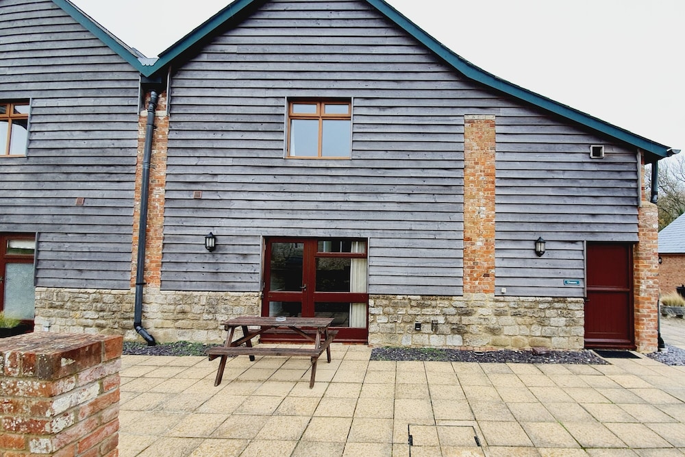 Family House, 2 Bedrooms, Pool Access photo 3