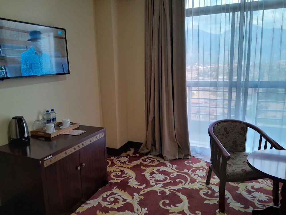 Executive Room
