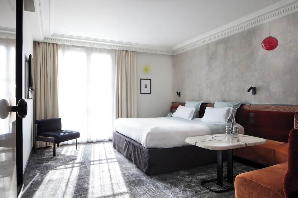 Executive Room (Balcony upon availability) photo 3