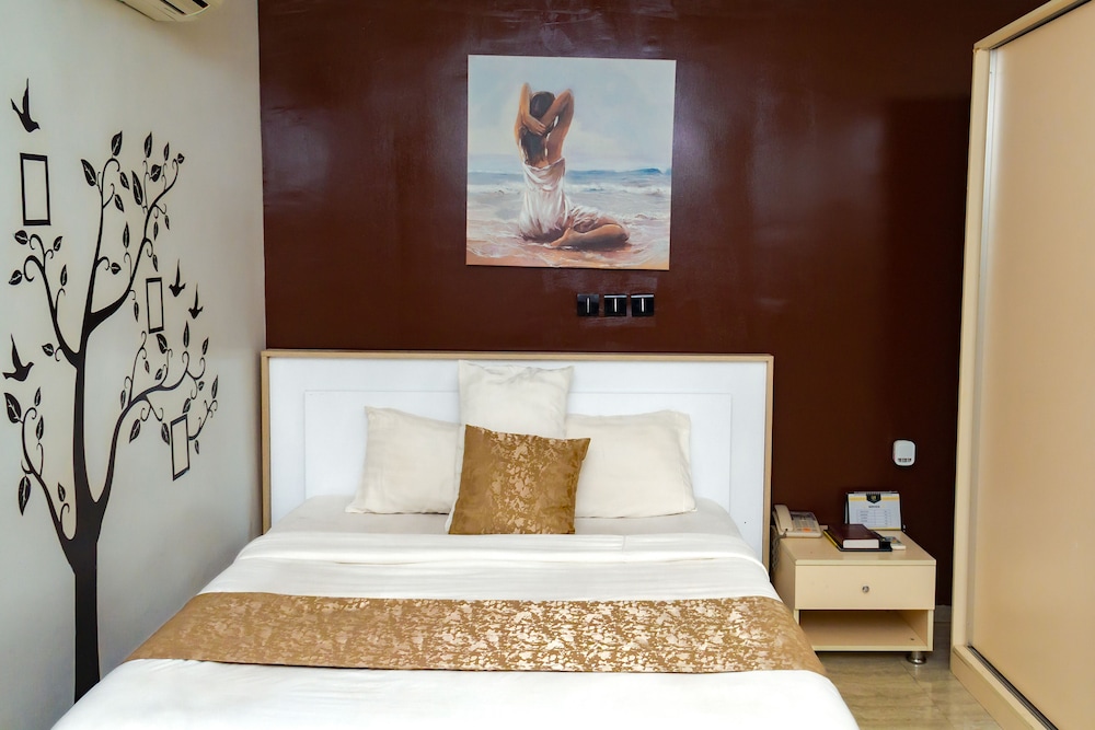 Executive Room photo 3