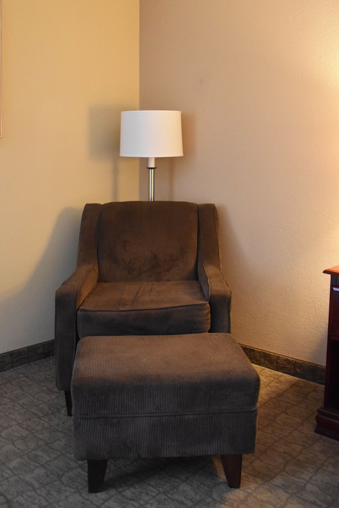 Room, 1 King Bed, Accessible, Non Smoking - Photo 4