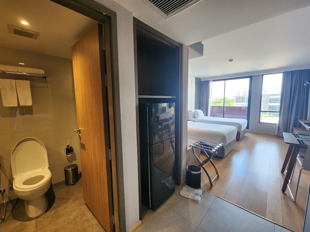 Executive Studio, 2 Twin Beds, Kitchenette photo 2