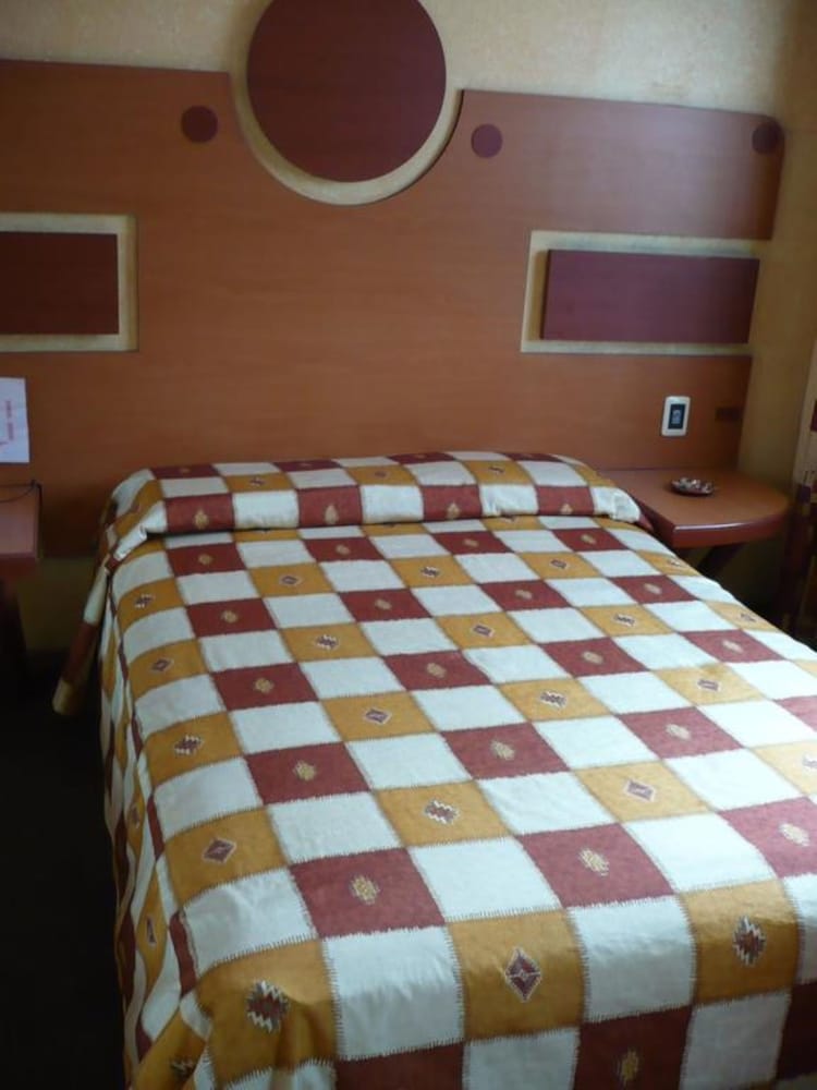 Standard Room, 1 Double Bed, photo 7
