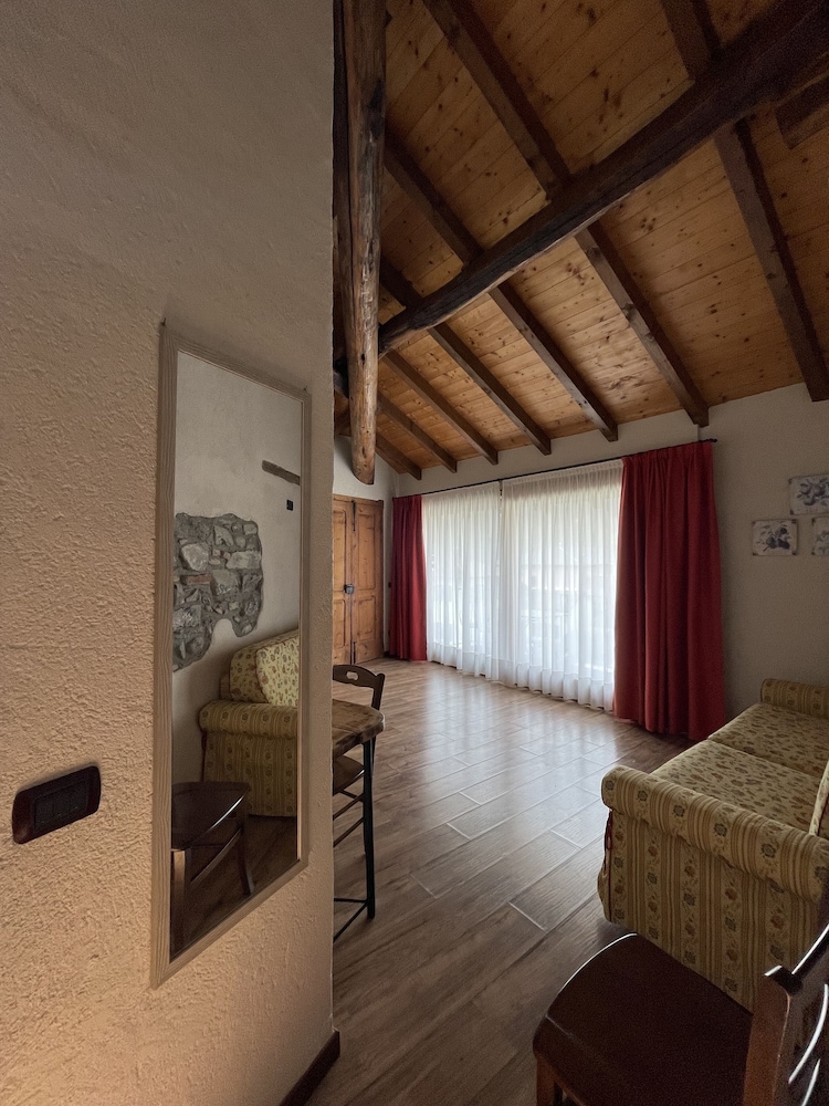 Executive Triple Room, Balcony