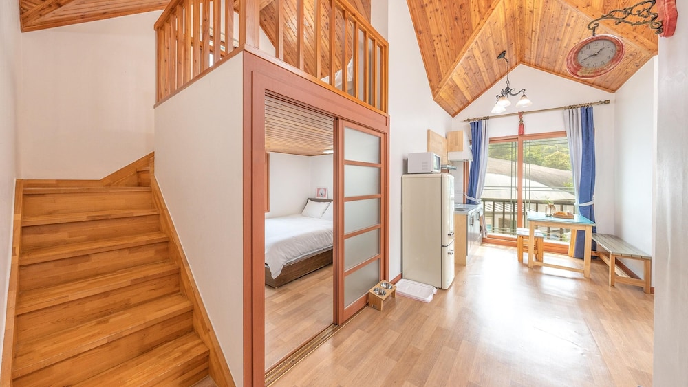 Basic Room, 2 Bedrooms (Eun hang)