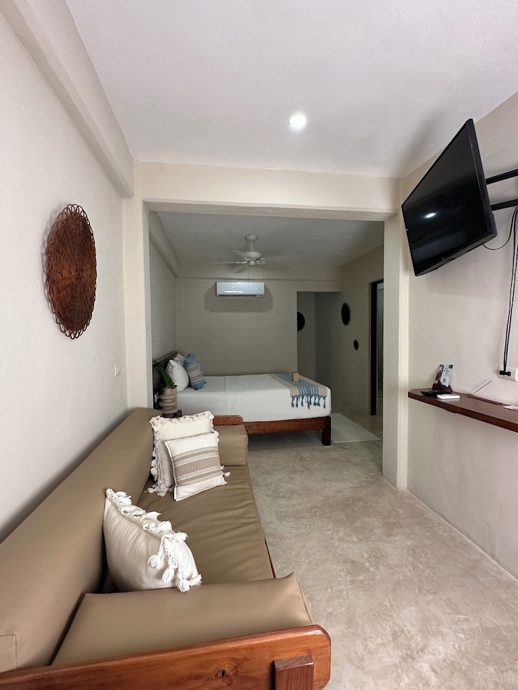 Junior Room - Photo 7