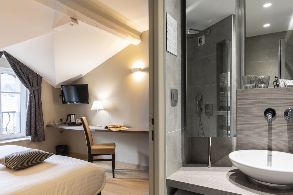 Prestige Double Room - Photo 3