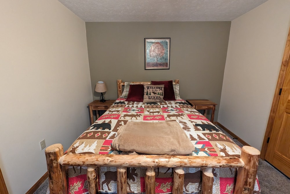 House (6 Bedrooms) photo 2