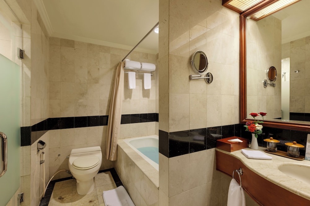 Suite (Corner) photo 2