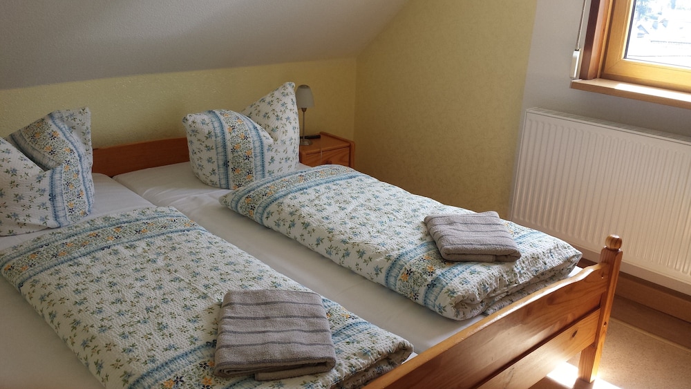 Double Room, 2 Twin Beds photo 2