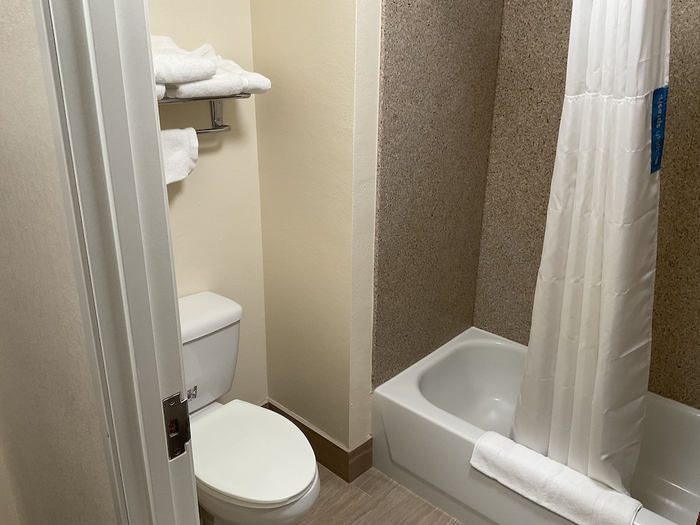 Budget Host Inn and Suites Cameron, Billede 3
