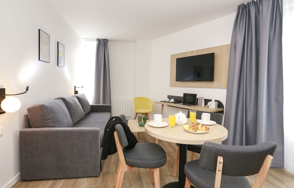 Apartment - Photo 6