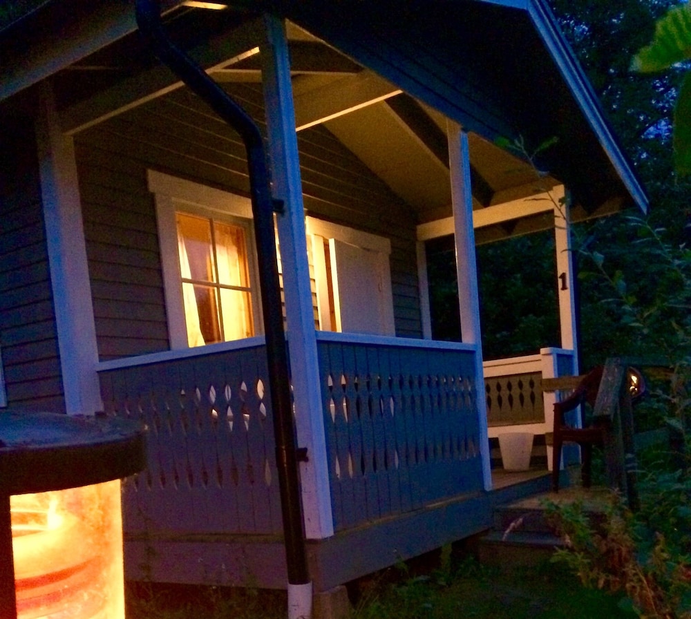 Cottage, Shared Bathroom photo 2