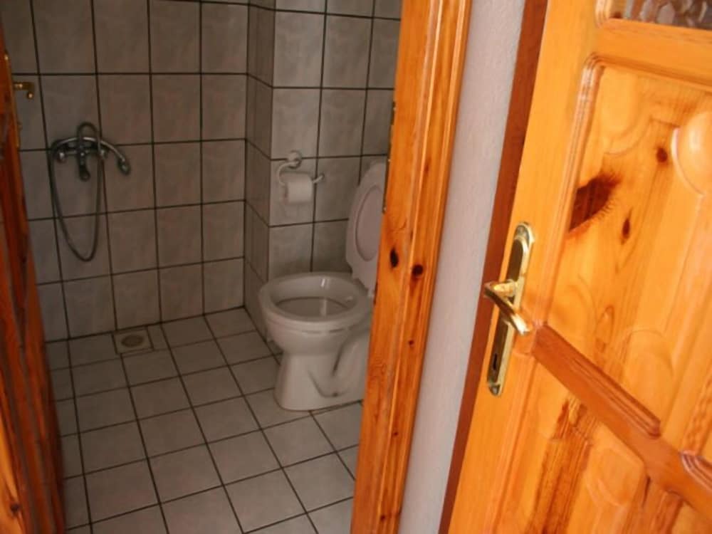 Apartment photo 2