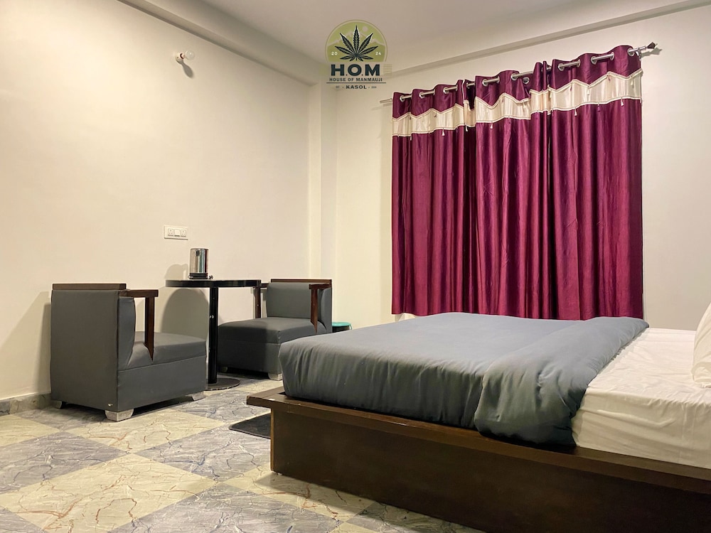 Premium King Room