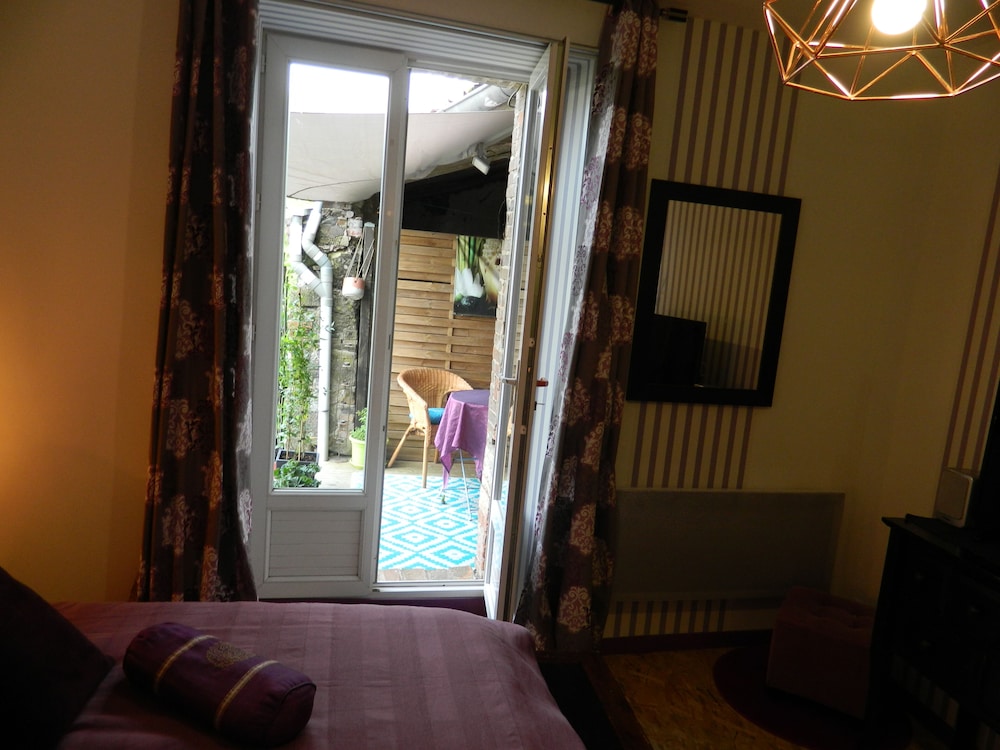 Double Room, Terrace (Prune) - Photo 5